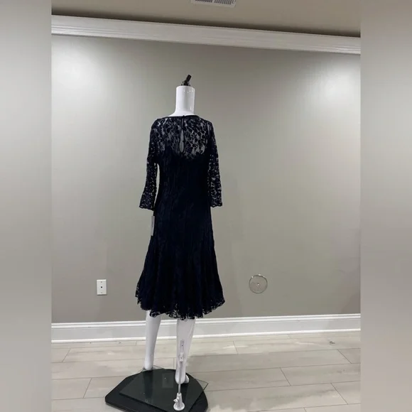 black lace applique prom dress A-line High Split Spaghetti strap Sweetheart Sequined Sleeveless Lace Applique Prom Dress